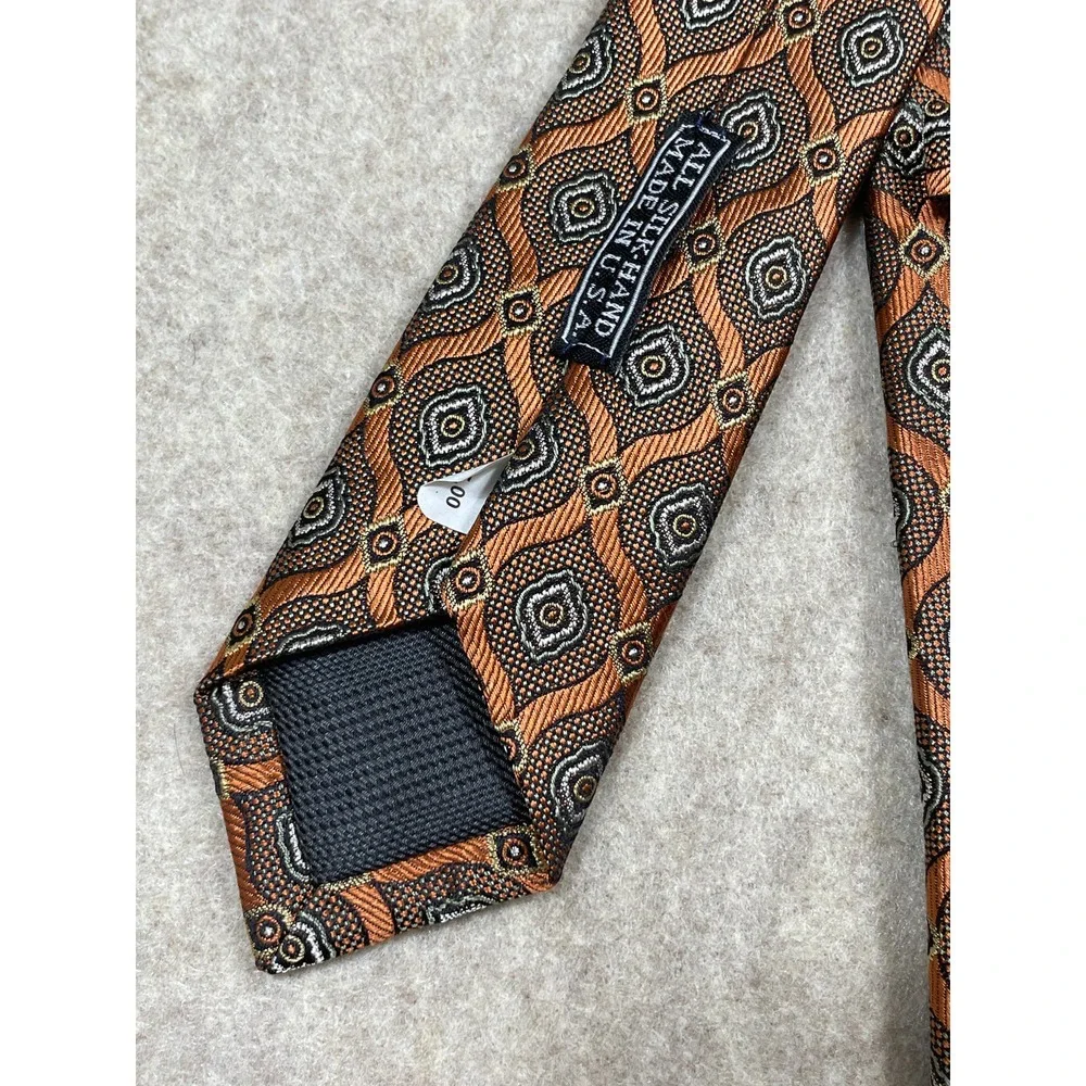 J Z Richards All Silk Hand Made USA Necktie Neck Tie Geometric Boulder Allover